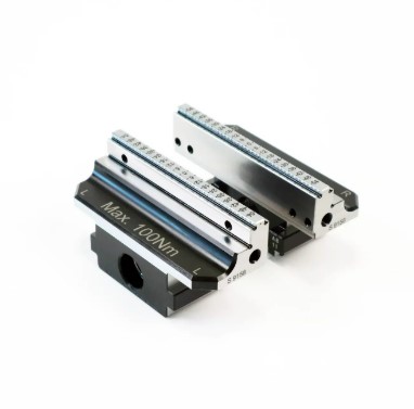 [47125-20] Spare Jaws Makro•Grip® 5-Axis Vise 125